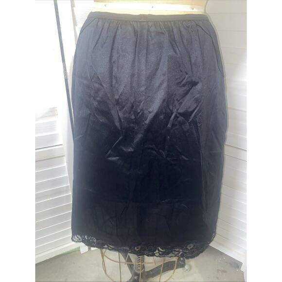 Vintage 50s 60s Vanity Fair Black Tricot Nylon Half Slip Lace Trim Hem Sz Large - Picture 5 of 8